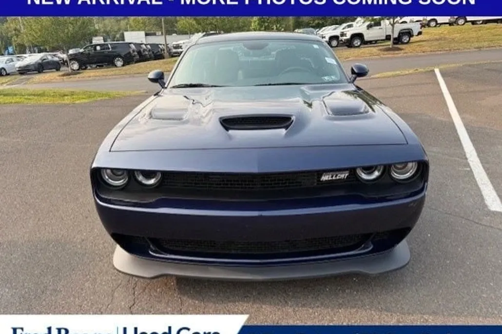2016 Dodge Challenger SRT8 Hellcat photo 1