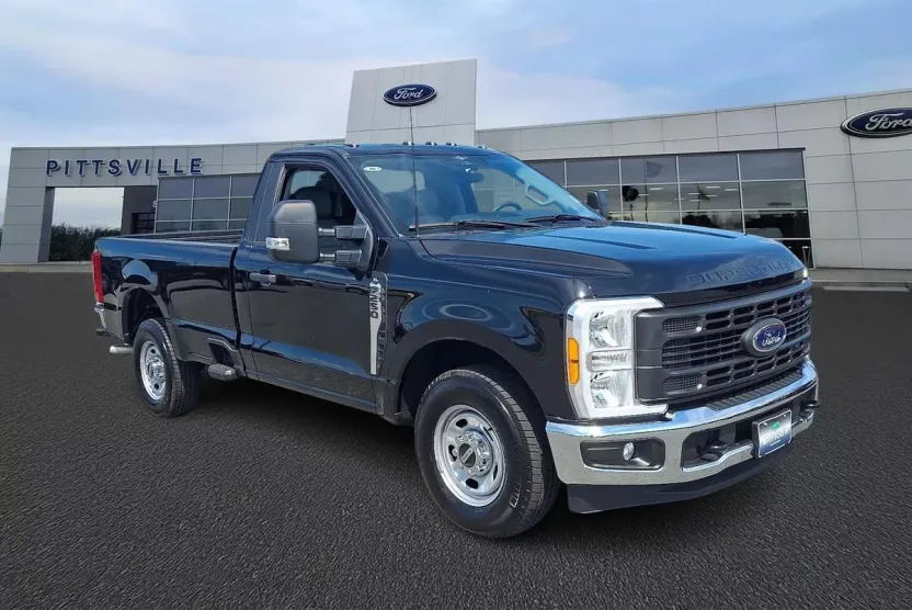 2023 Ford F-250 XL photo 1