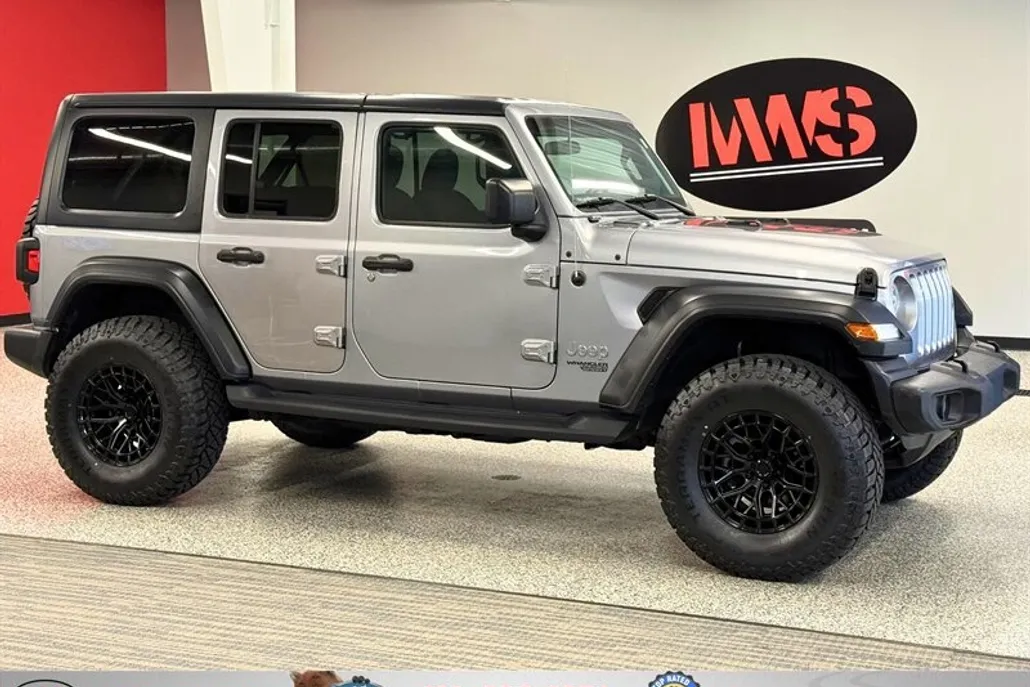 2018 Jeep Wrangler Unlimited Sport photo 1