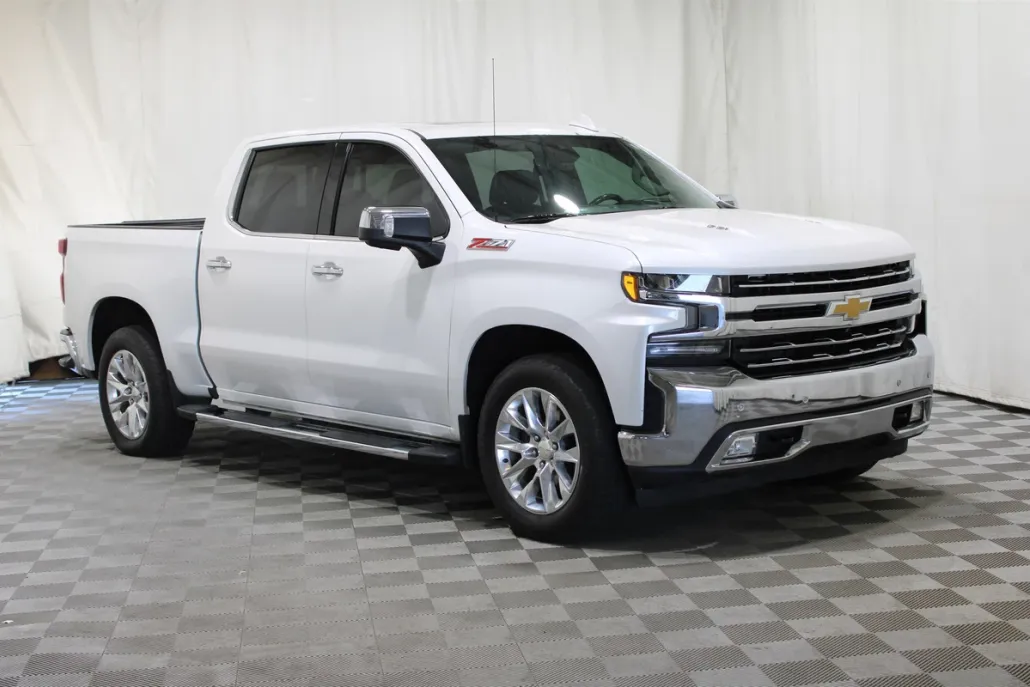 2022 Chevrolet Silverado 1500 LTZ photo 1