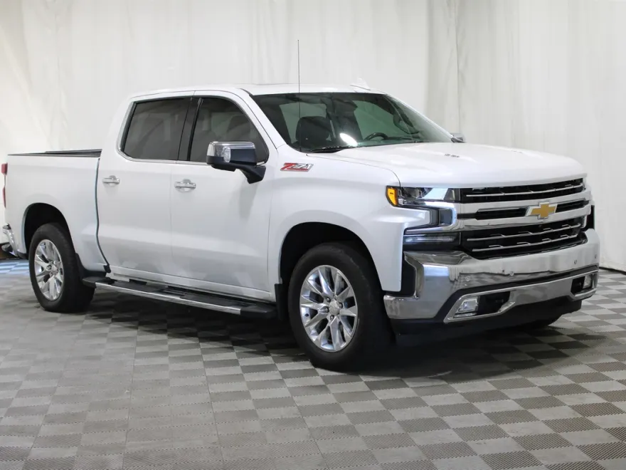 2022 Chevrolet Silverado 1500 LTZ photo 1