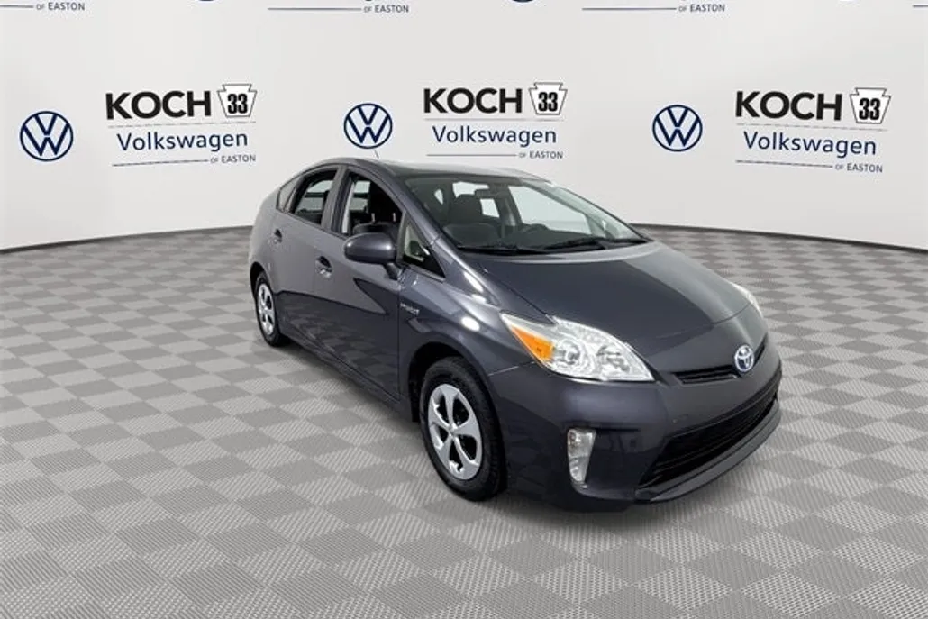 2012 Toyota Prius Two photo 1