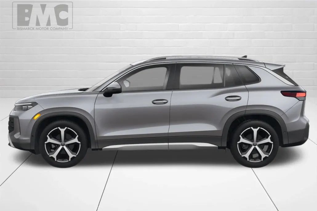 2025 Volkswagen Tiguan SE photo 1