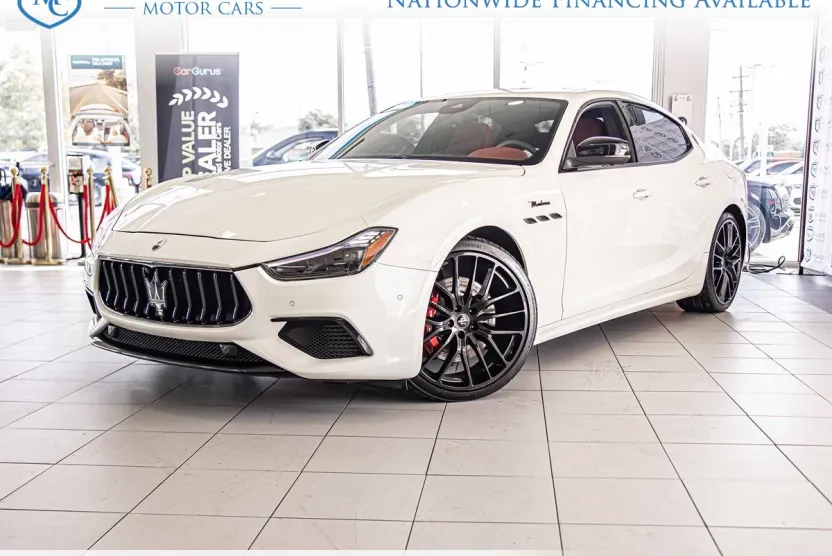 2022 Maserati Ghibli Modena Q4 photo 1