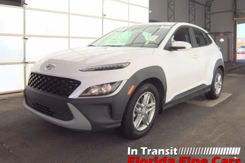 2023 Hyundai Kona SE photo 1