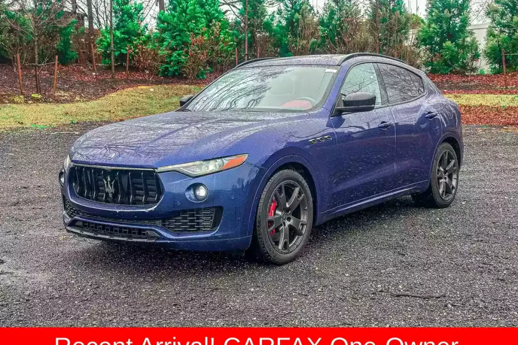 2021 Maserati Levante S photo 1