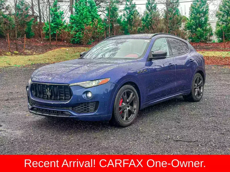 2021 Maserati Levante S photo 1