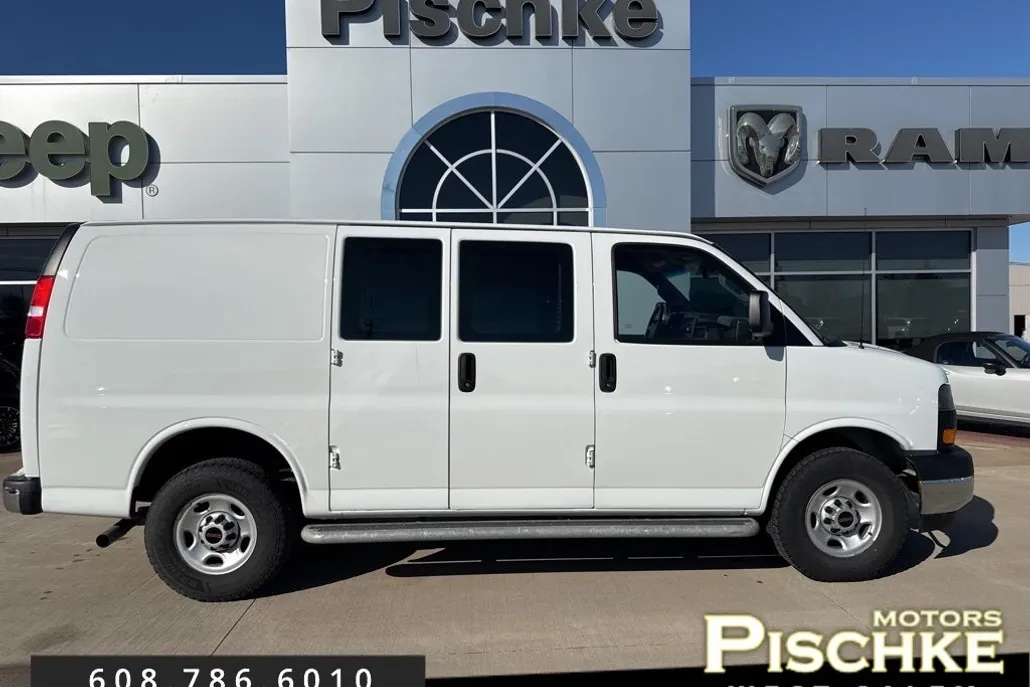 2022 Gmc Savana 2500 Cargo photo 1