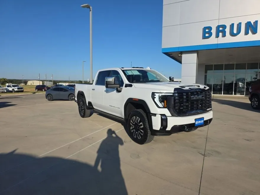 2024 Gmc Sierra HD Denali Ultimate photo 1