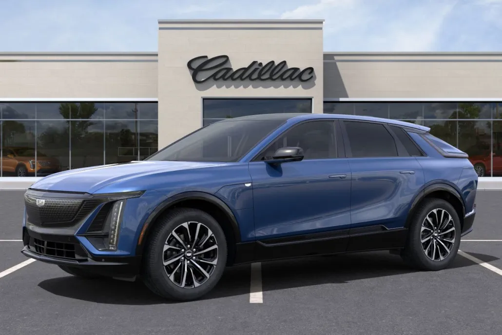 2025 Cadillac Lyriq Sport photo 1