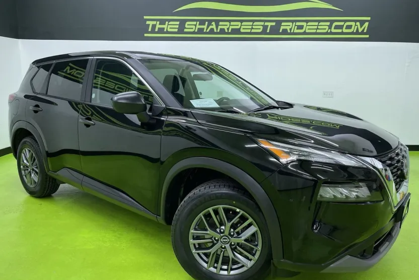 2023 Nissan Rogue S photo 1