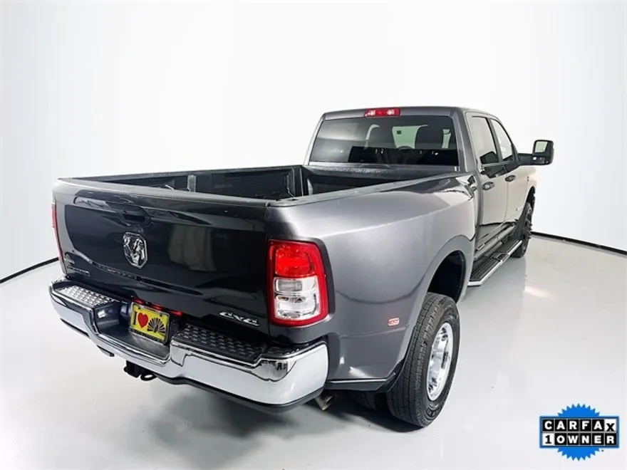 2024 Ram 3500 Big Horn photo 5