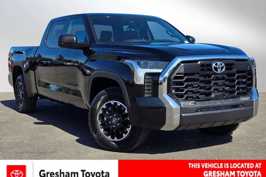 2025 Toyota Tundra SR5 photo 1