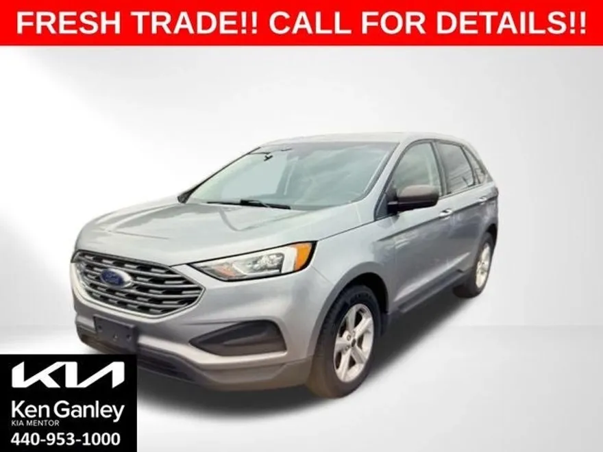 2020 Ford Edge SE photo 1