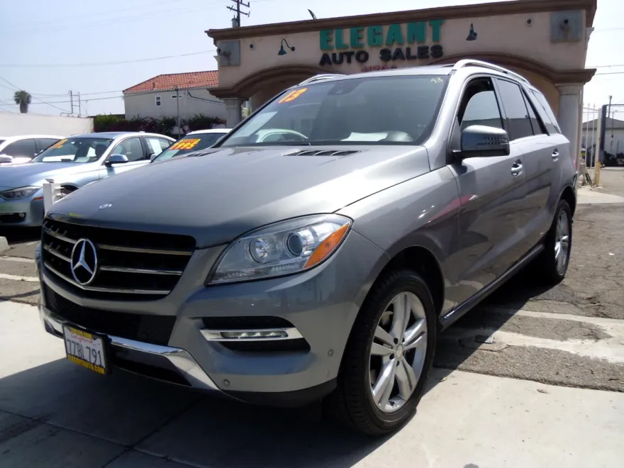 2013 Mercedes Benz ML 4MATIC 350 BlueTEC photo 1