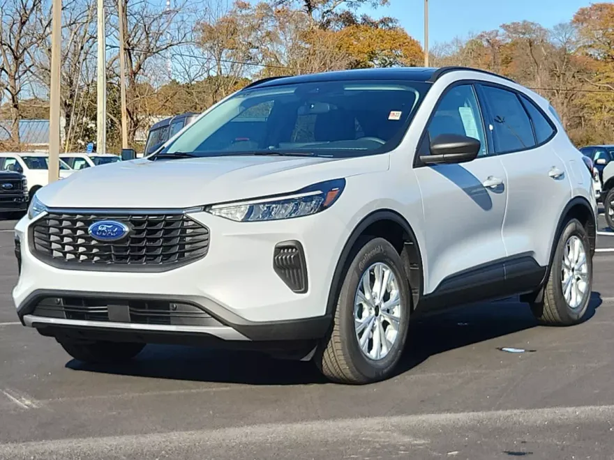 2025 Ford Escape Active photo 1