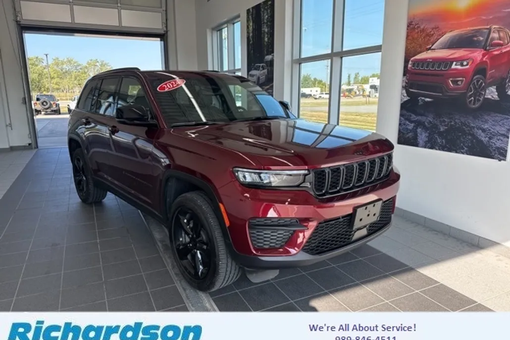2024 Jeep Grand Cherokee Altitude X photo 1