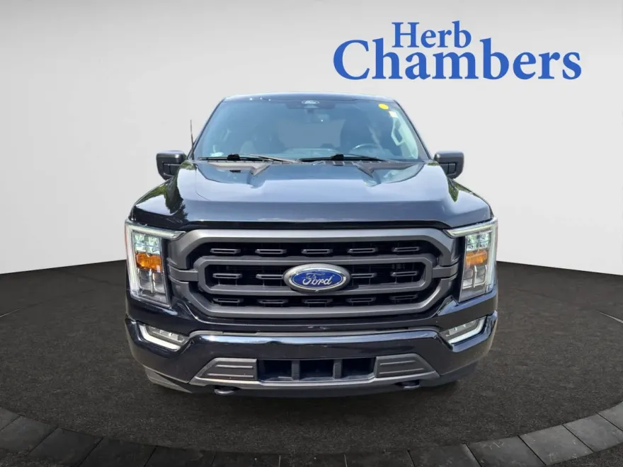 2022 Ford F-150 XLT photo 1