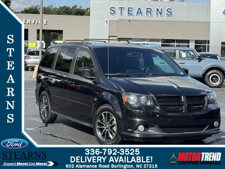2017 Dodge Grand Caravan GT photo 1