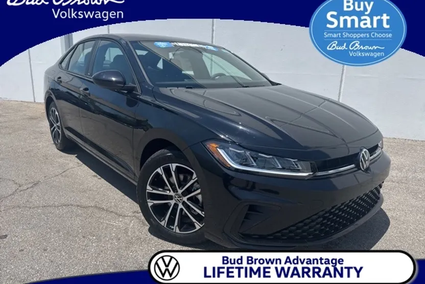 2025 Volkswagen Jetta 1.5T Sport photo 1