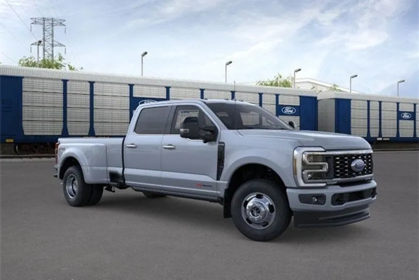 2026 Ford F-350 photo 1