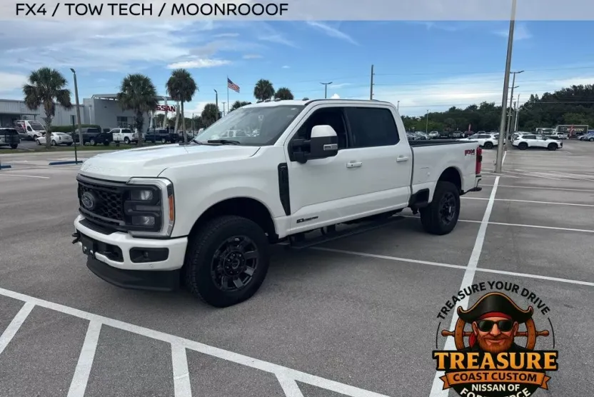 2023 Ford F-350 photo 1