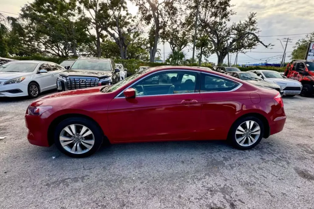 2010 Honda Accord EX-L photo 1