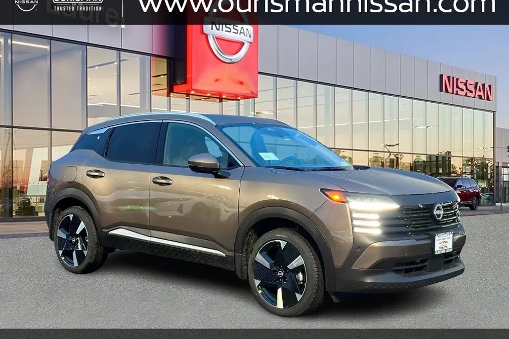 2025 Nissan Kicks SR photo 1