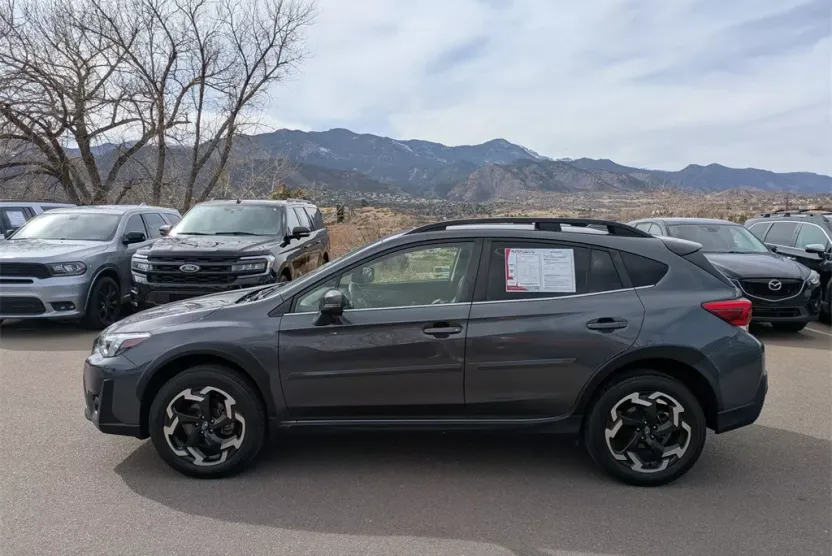 2022 Subaru Crosstrek Limited photo 1