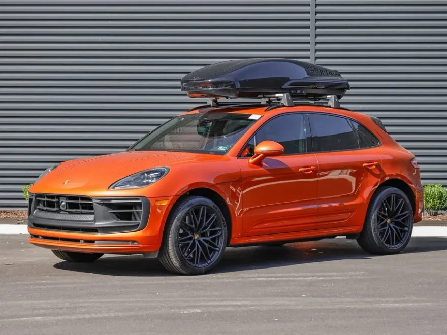2024 Porsche Macan GTS photo 1