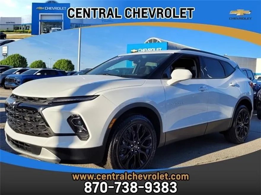 2025 Chevrolet Blazer 2LT photo 1