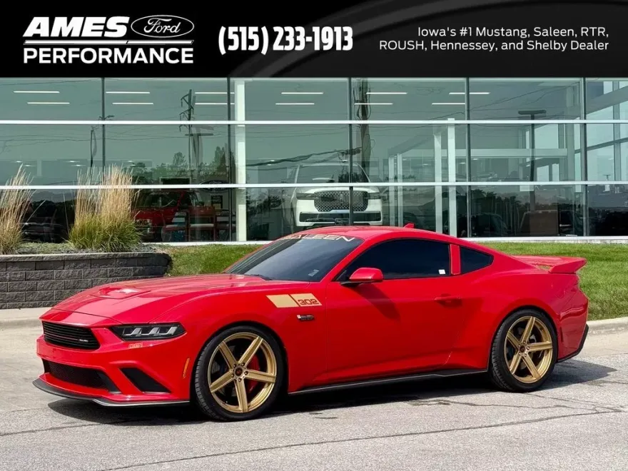 2024 Ford Mustang GT photo 1