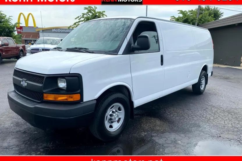 2015 Chevrolet Express Cargo Van 3500 photo 1