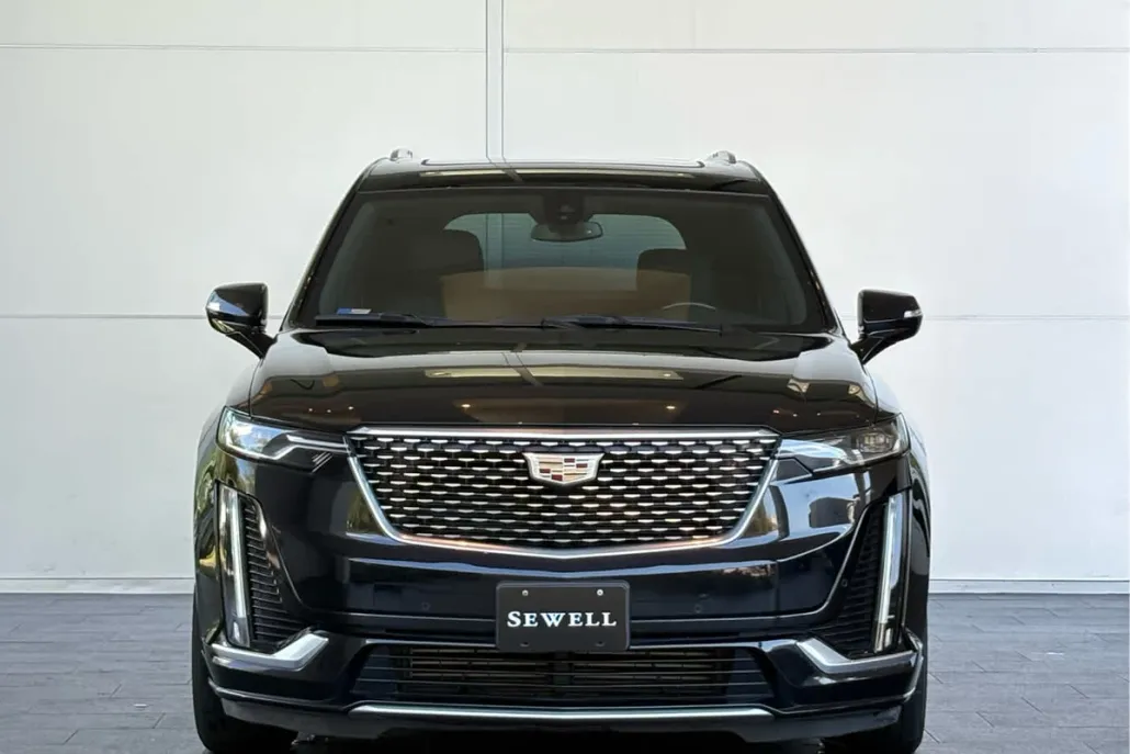 2021 Cadillac XT6 Luxury photo 1