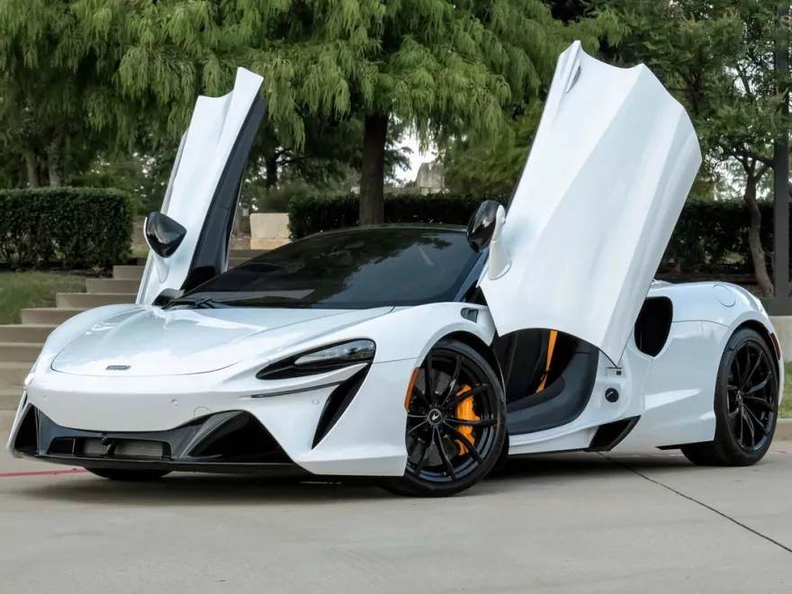 2025 Mclaren ARTURA photo 1