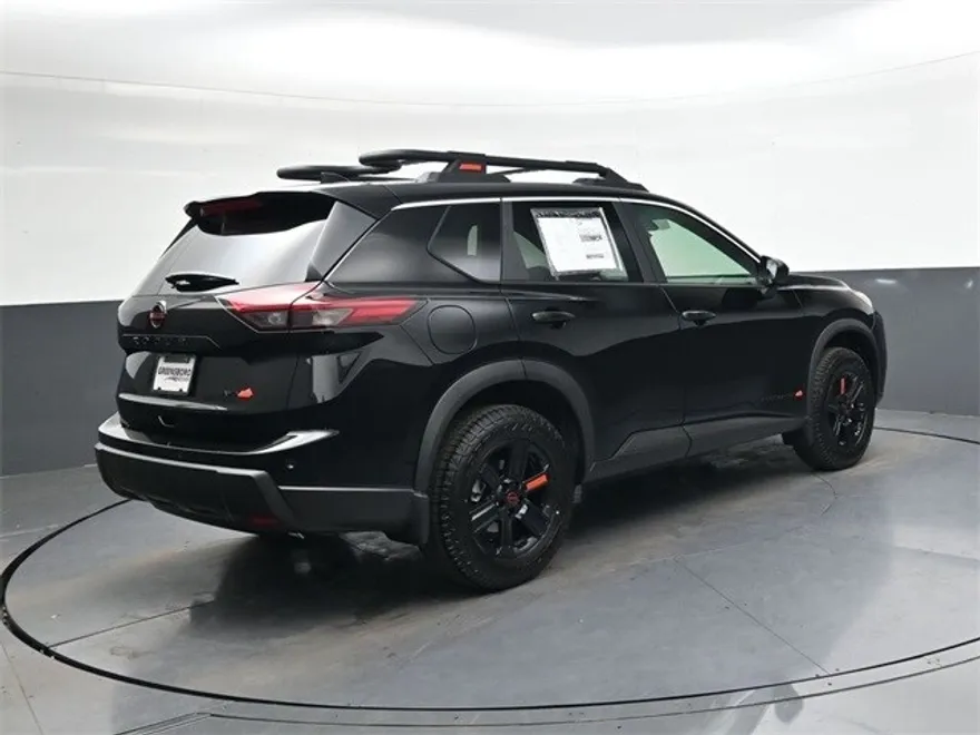 2026 Nissan Rogue SV photo 1