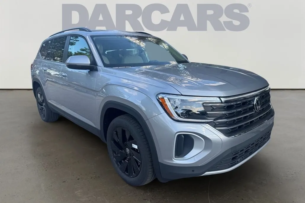 2026 Volkswagen Atlas SE Technology photo 1
