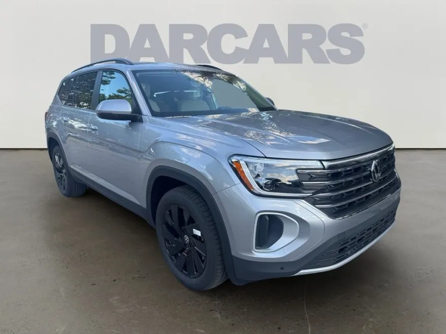 2026 Volkswagen Atlas SE Technology photo 1