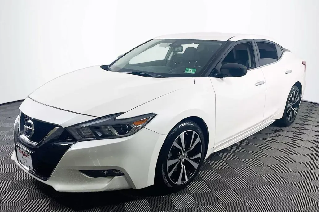2018 Nissan Maxima S photo 1