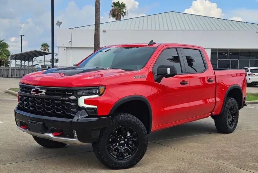 2022 Chevrolet Silverado 1500 ZR2 photo 1