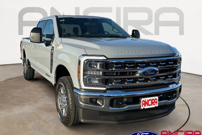 2026 Ford F-250 Lariat photo 1