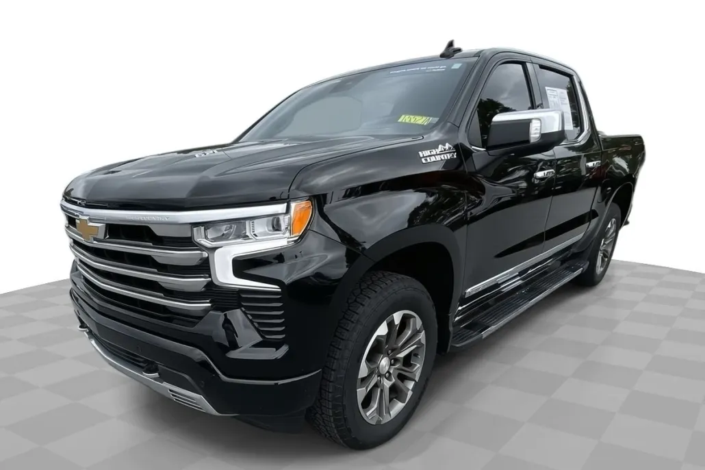 2024 Chevrolet Silverado High Country photo 1