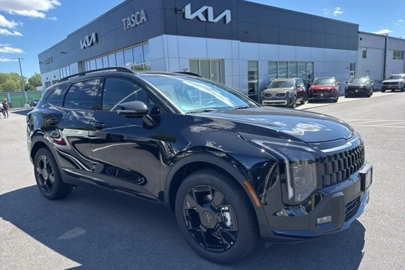 2026 Kia Sportage X-Line photo 1