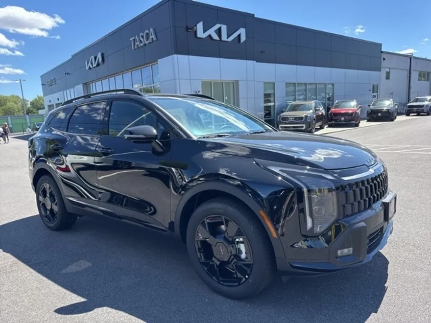 2026 Kia Sportage X-Line photo 1