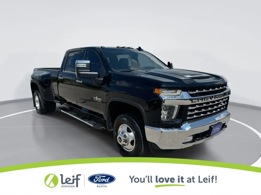 2022 Chevrolet Silverado 3500HD LTZ photo 1