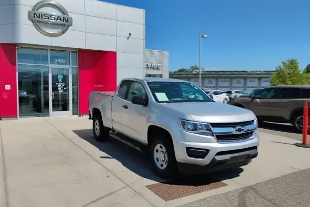 2017 Chevrolet Colorado Work Truck photo 1