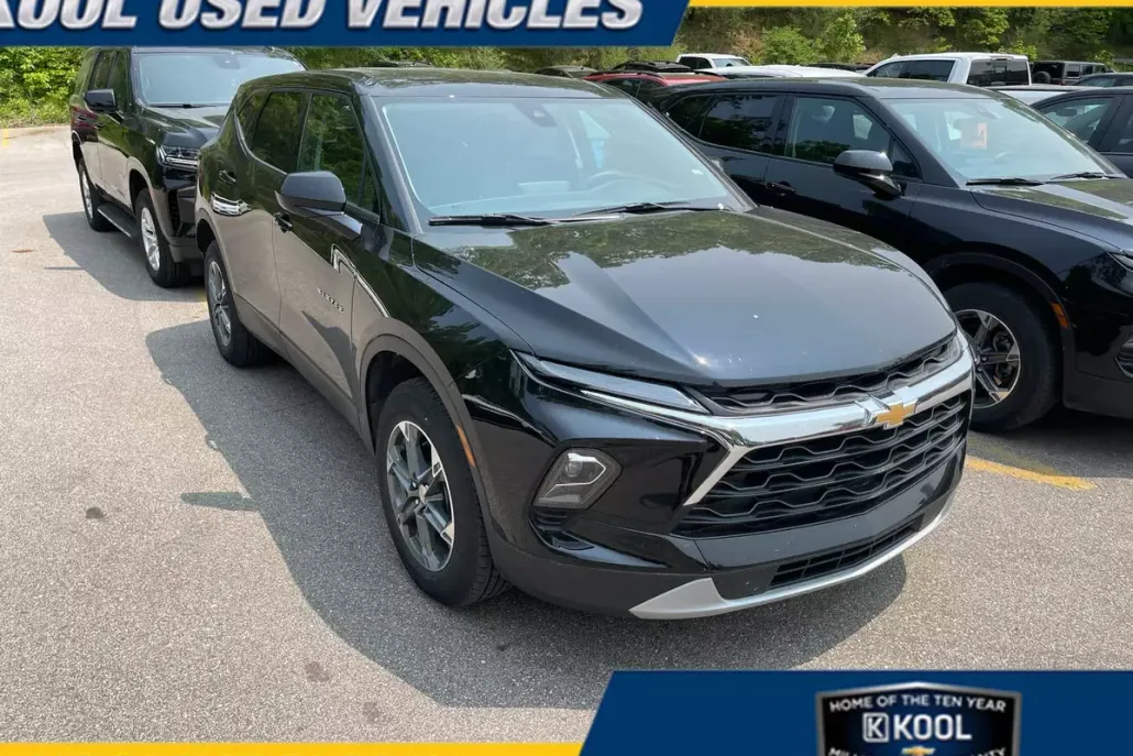 2025 Chevrolet Blazer 2LT photo 1