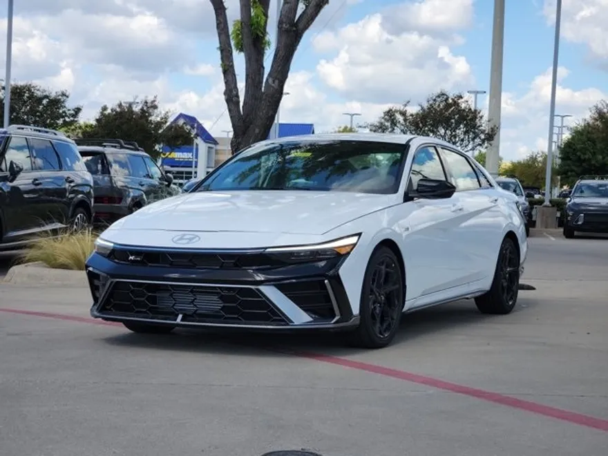 2025 Hyundai Elantra N Line photo 1