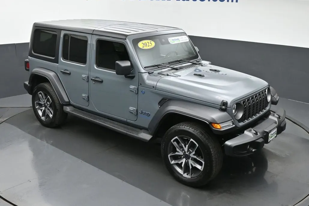 2025 Jeep Wrangler Sport S 4xe photo 1