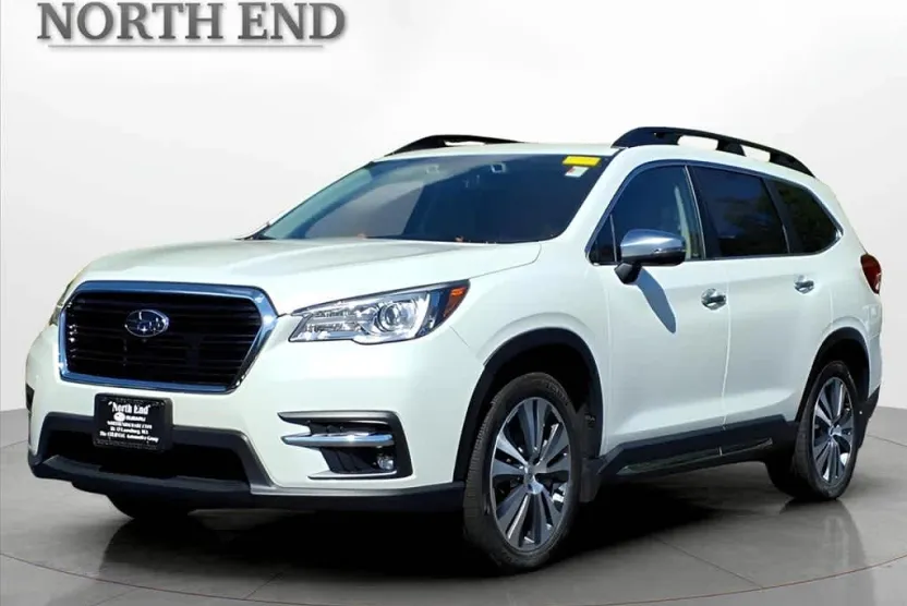 2022 Subaru Ascent Touring photo 1